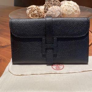 Hermès Designer Black Clutch